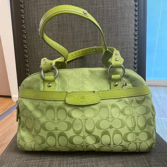 Coach Handbags - Coach Rare Vintage Bag